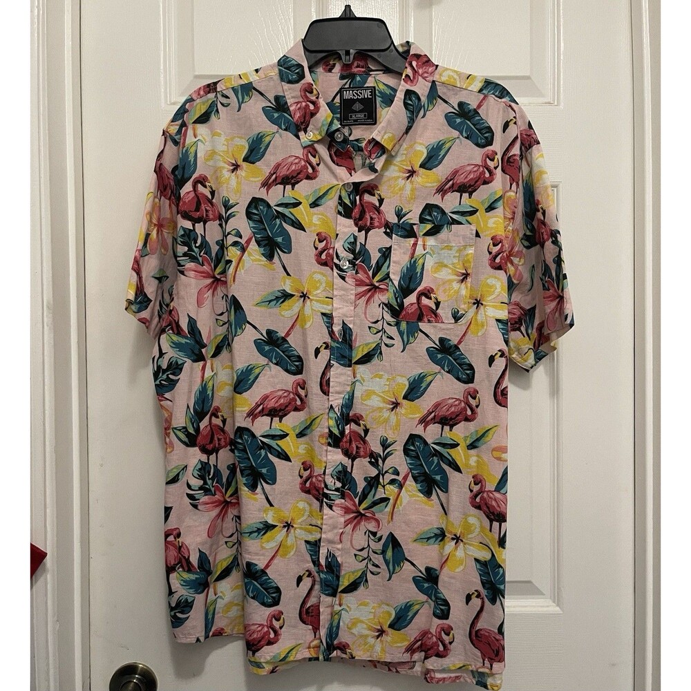 MASSIVE Brand Short Sleeve Button Front Pink Flamingo Print Shirt Mens Sz XL